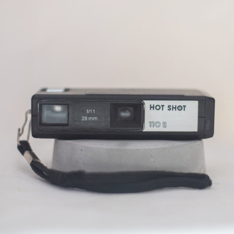 110 Hotshot 28mm Camera Vintage and Antique Cameras for sale in India
