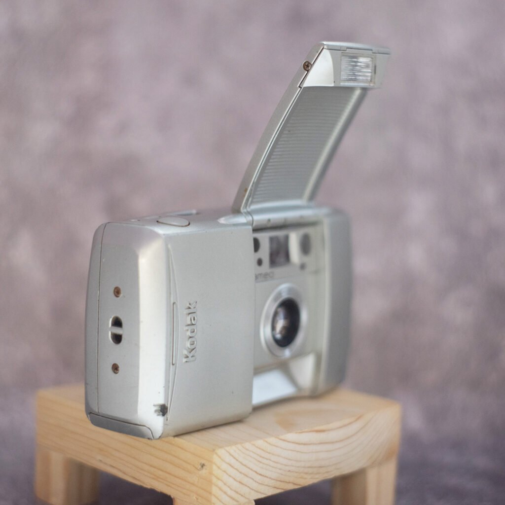 Kodak Cameo AF Vintage 35mm Film Camera Point and Shoot Vintage and