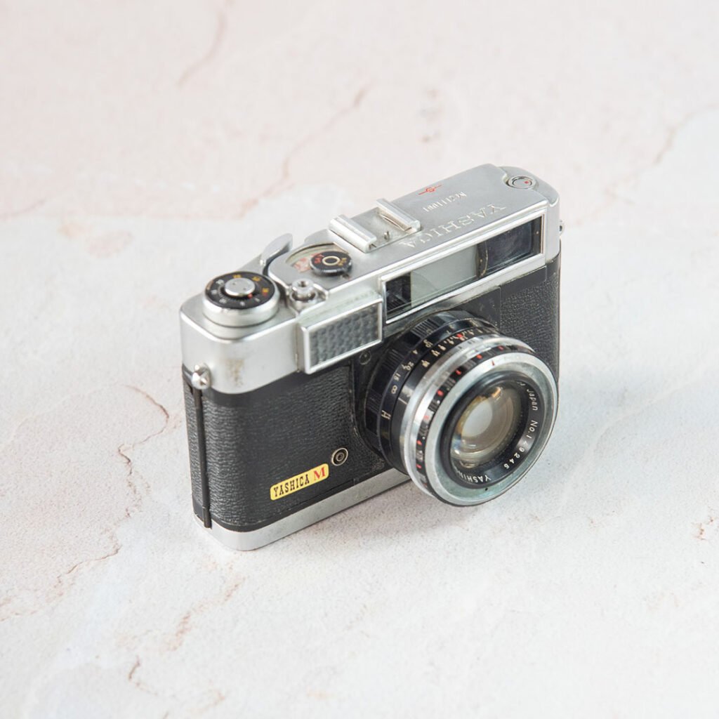 Vintage & Antique Cameras for sale India - VintageCameras.in