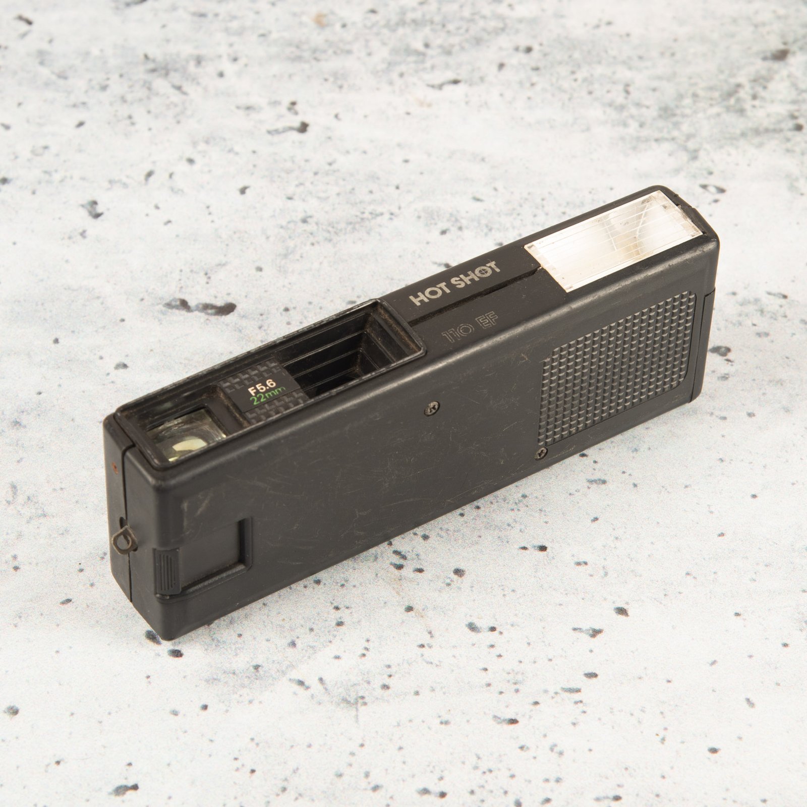 Hot Shot 110 EF Vintage Camera (5)