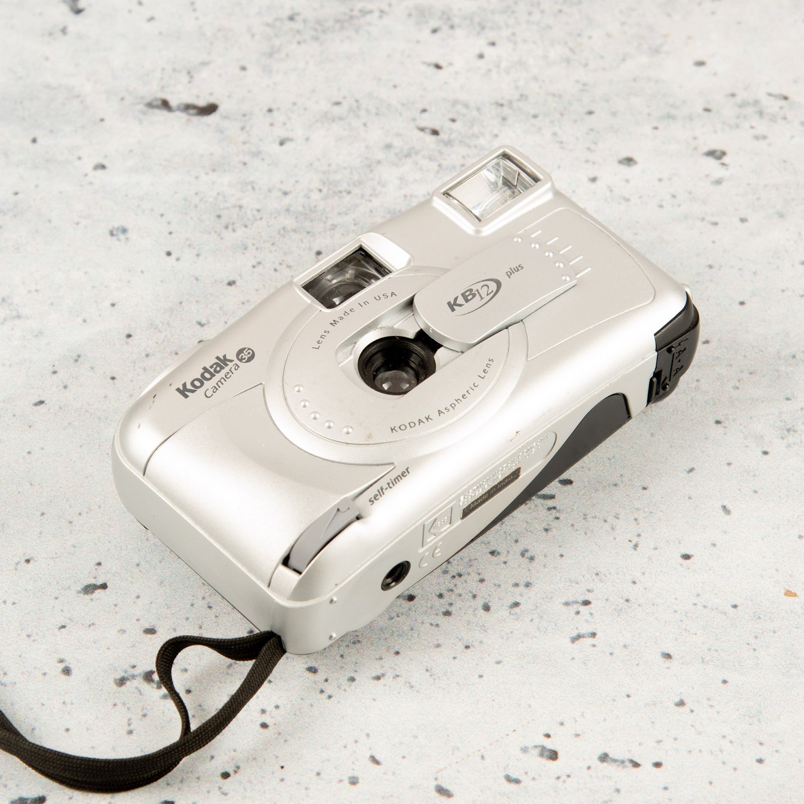 Kodak KB12 35MM Camera (1)