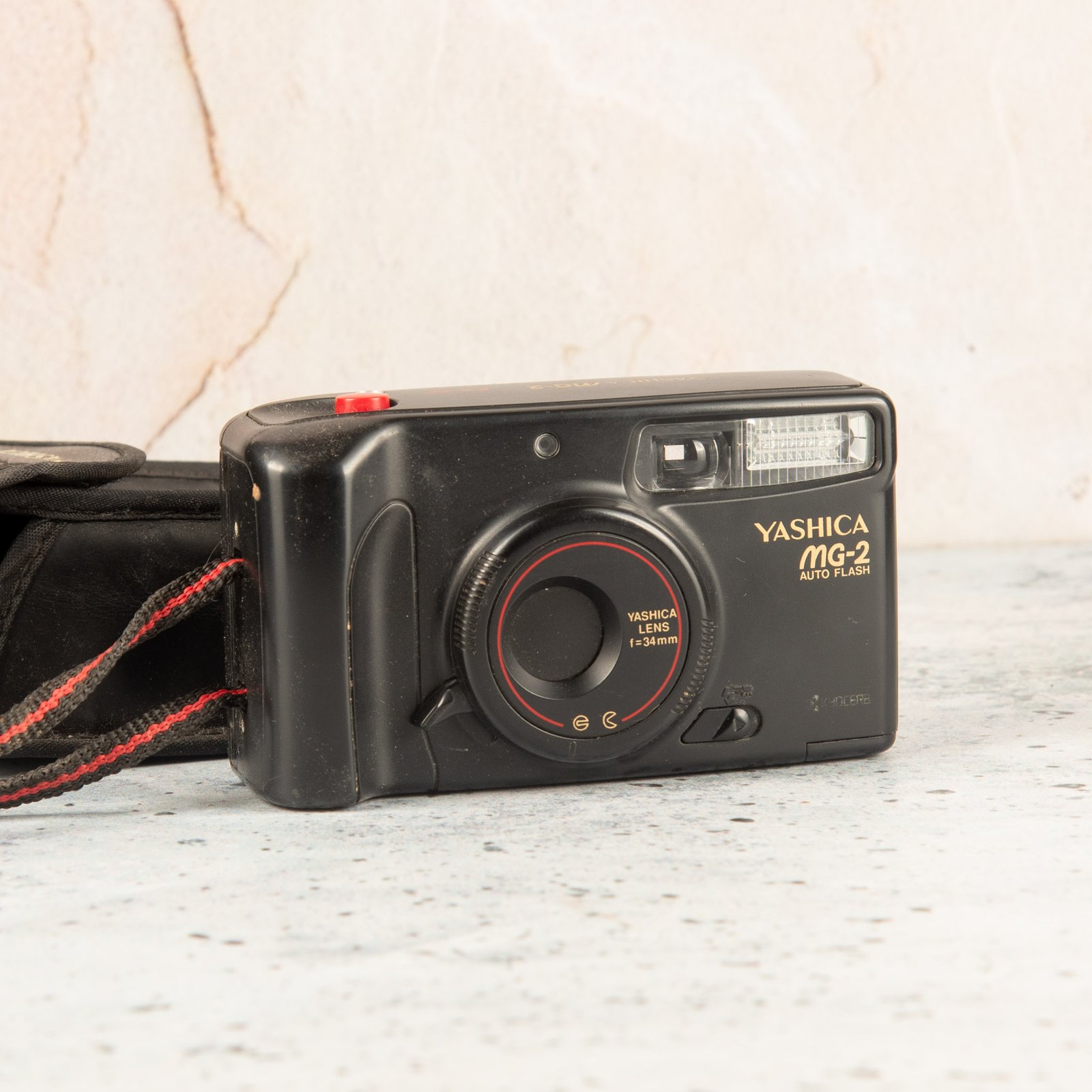 Yashica MG2 Auto Flash (3)