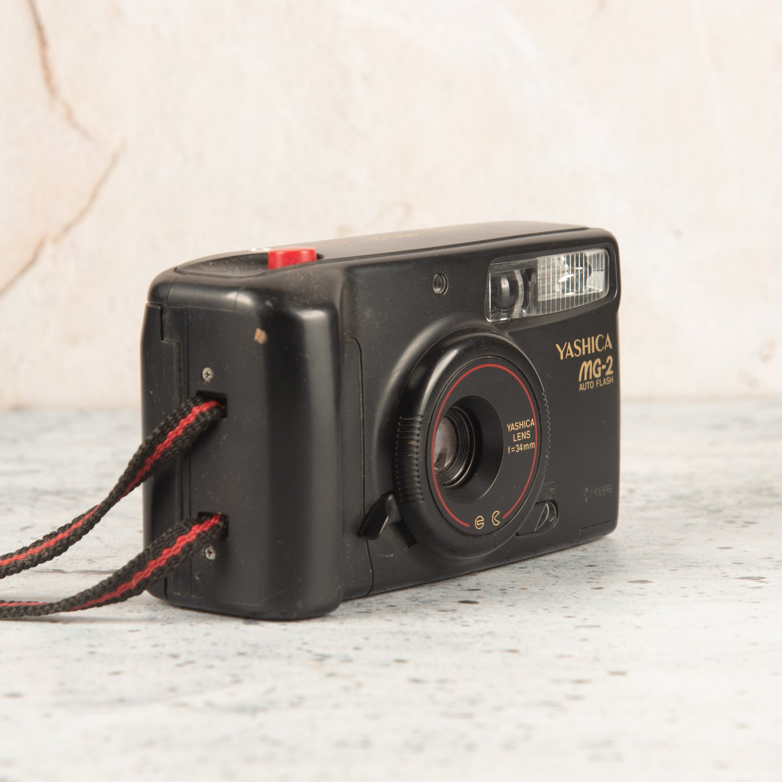 Yashica MG2 Auto Flash (5)