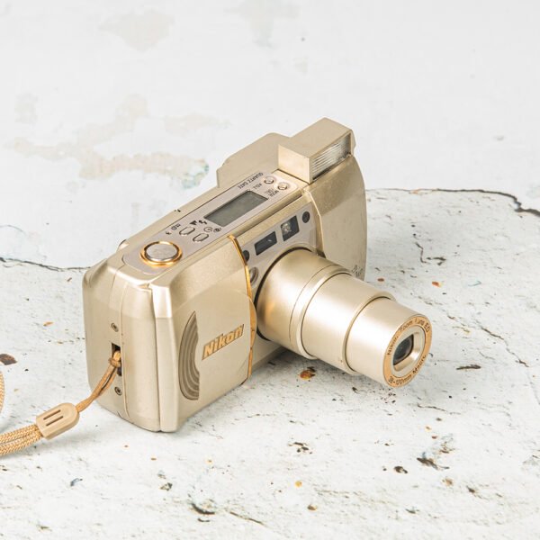 動作確認済み Nikon Lite-Touch Zoom 120 ED AF 完動/美品】Nikon Lite Touch Zoom 120 ED AF 動作確認済み Nikon Lite-