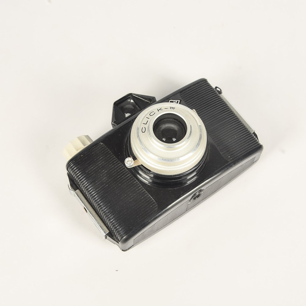 agfa click iii 35mm vintage camera (1)