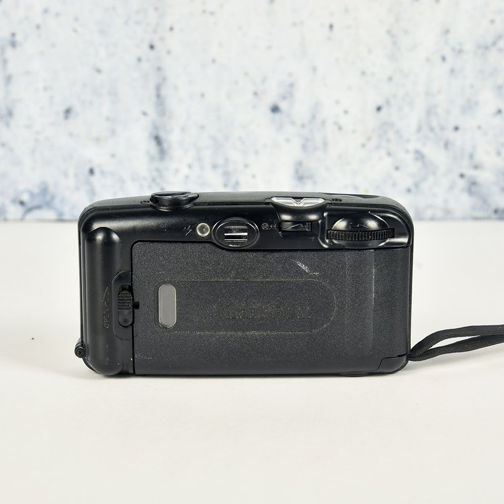 kodab kb 100 35mm camera (5)