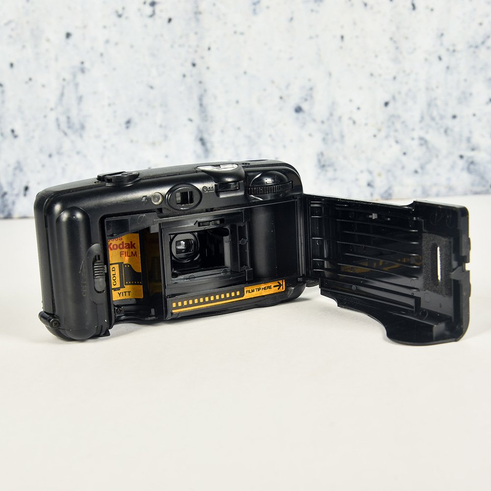 kodab kb 100 35mm camera (7)