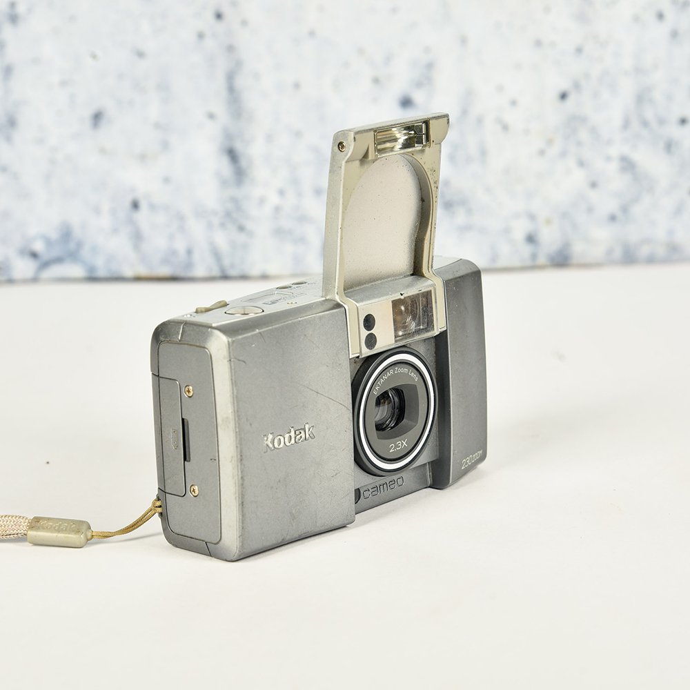 kodak 230 zoom vintage camera (4)