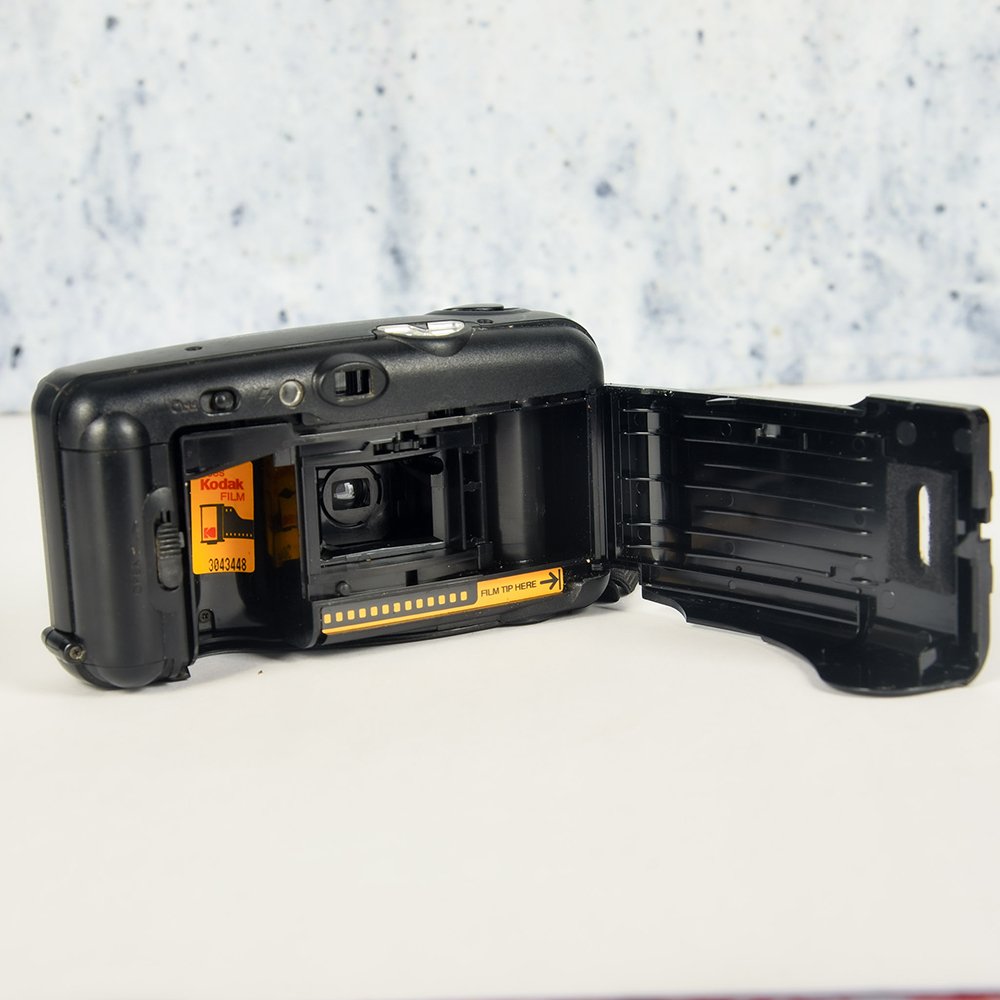 kodak kb 100 film camera (1)