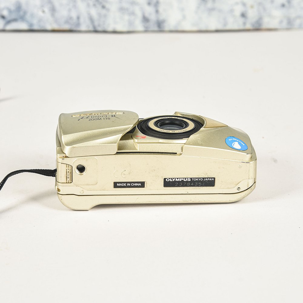 Olympus Mju II Zoom 115 (11)