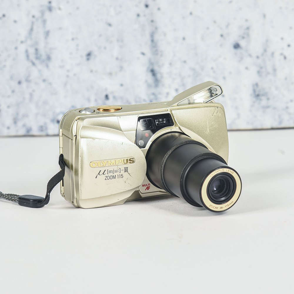 Olympus Mju II Zoom 115 (3)