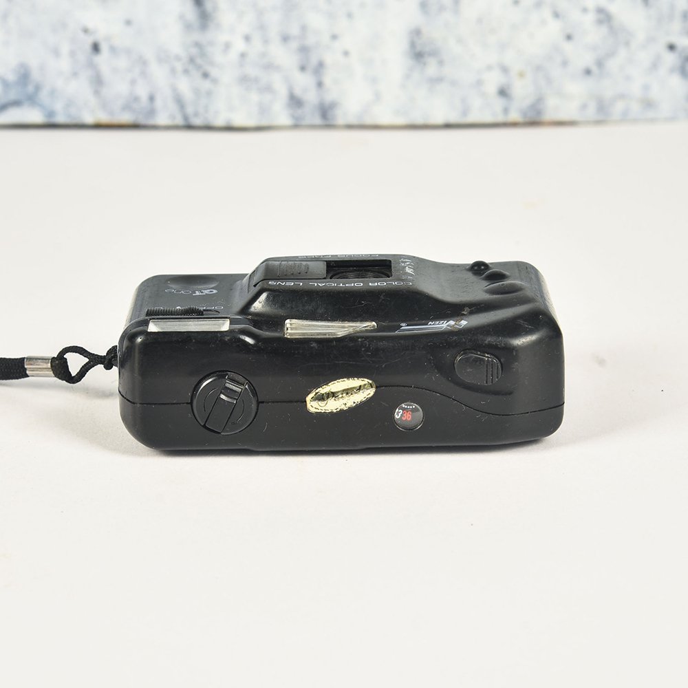 Yashica QT One Focus Free 35mm (4)