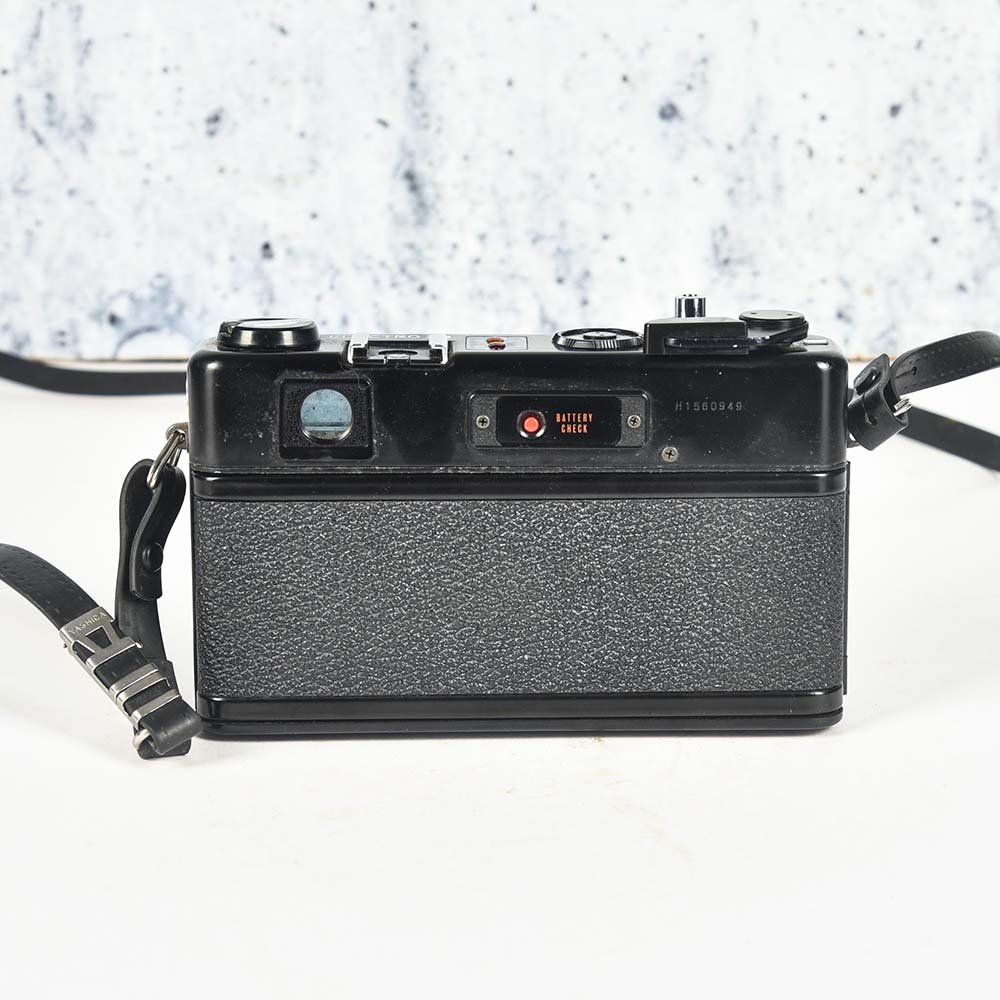 Yashica GTN 35mm Vintage Camera (6)